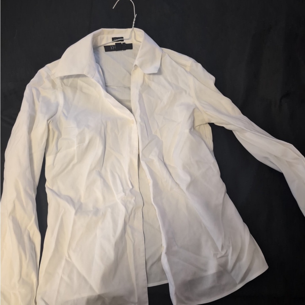 Kasper Classic White Button-Down Shirt
